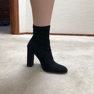 Steve Madden Suede Booties